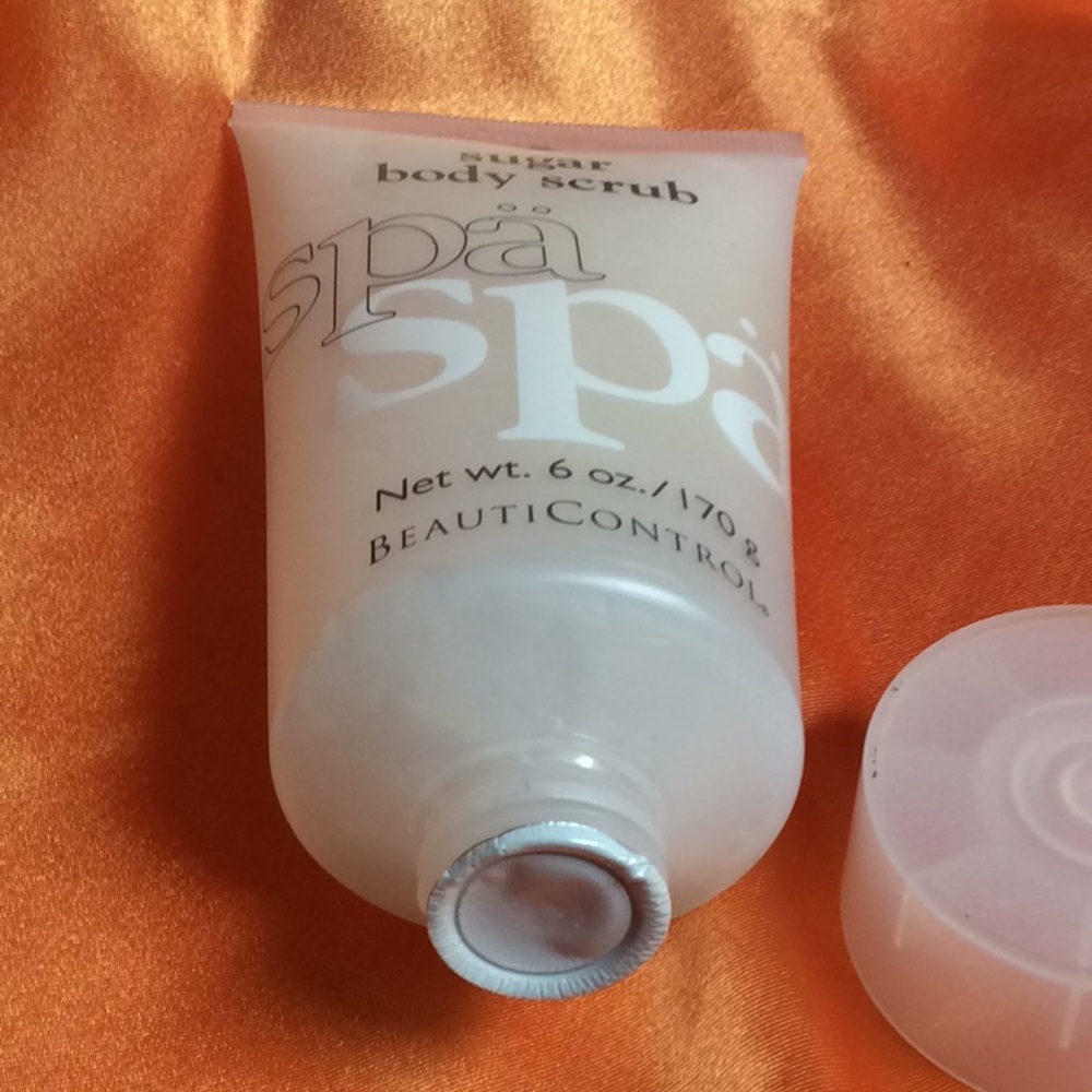 Sugar body scrub for smother skin, factory sealed! NEW! - Picture 3 of 3